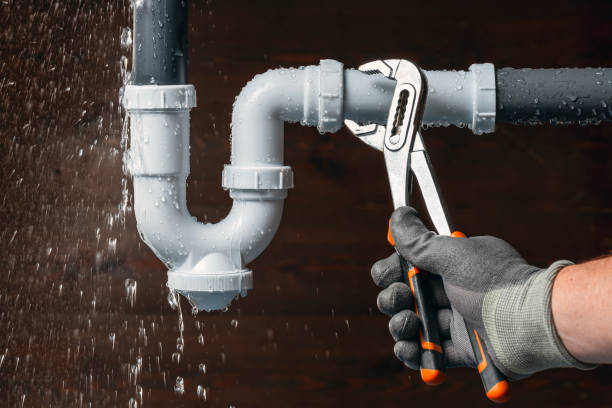Professional Drain Cleaning technician working in Icard, NC